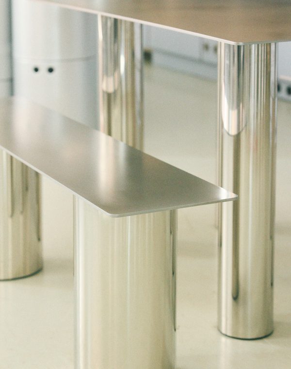 Steel and Form Chubb 007