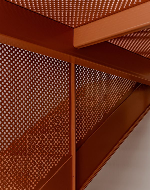 Steel and Form Powerscroft 001